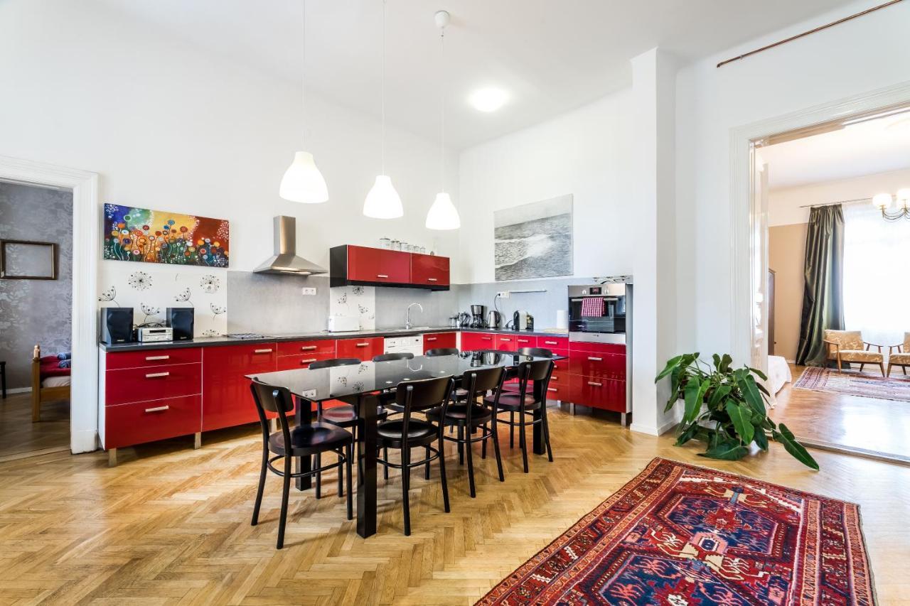 בודפשט Berta - 4 Bedrooms, 3 Baths מראה חיצוני תמונה