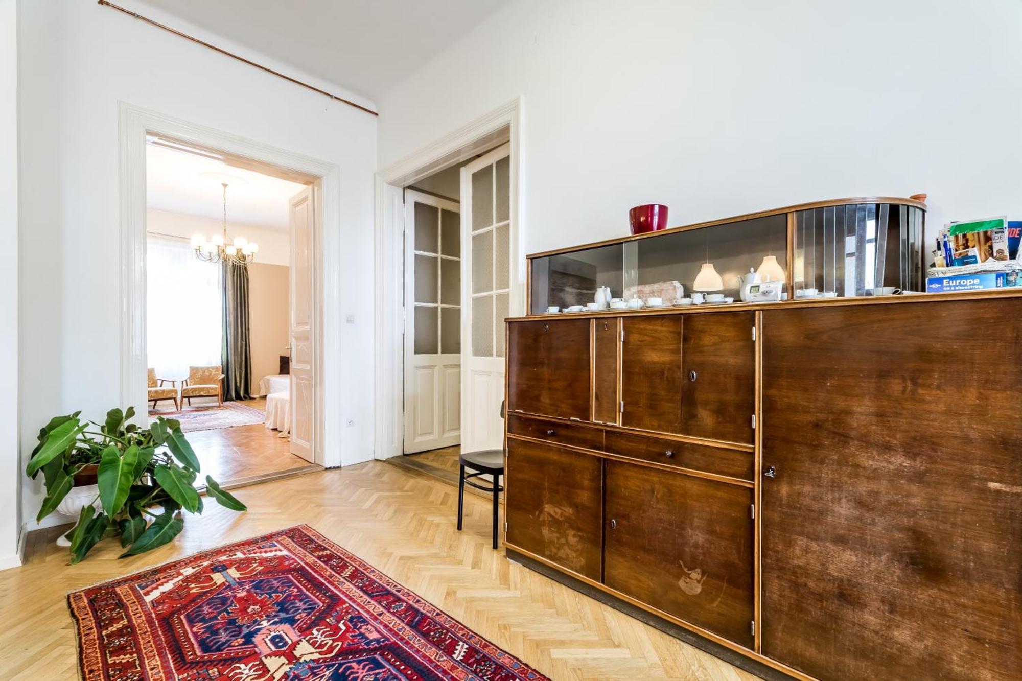 בודפשט Berta - 4 Bedrooms, 3 Baths מראה חיצוני תמונה