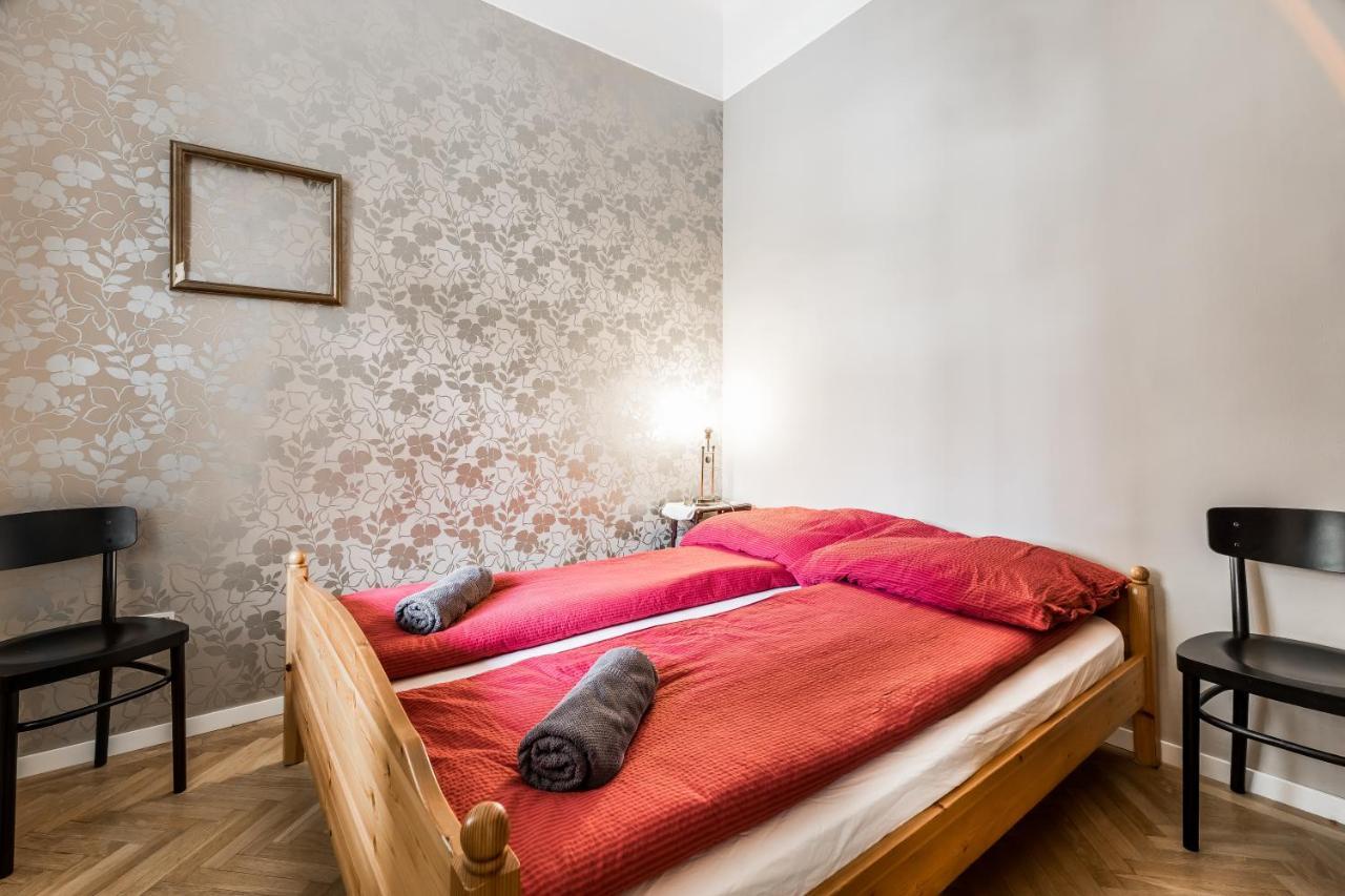 בודפשט Berta - 4 Bedrooms, 3 Baths מראה חיצוני תמונה